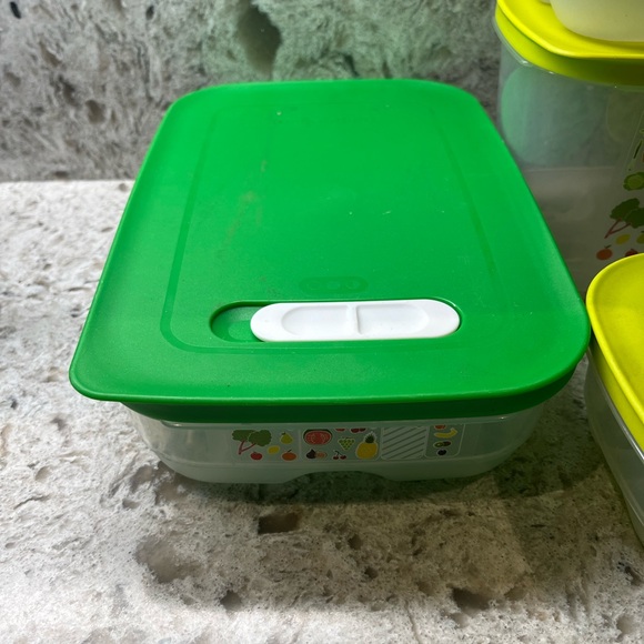 Tupperware Fridgesmart container set - Picture 3 of 6